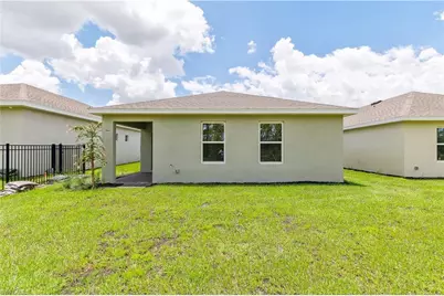 1205 Brooklands Dr, Fort Myers, FL 33905 - Photo 16