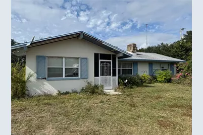 1951 Valencia Dr, North Fort Myers, FL 33917 - Photo 6