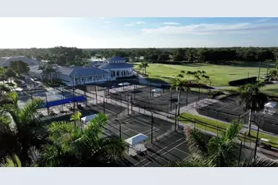 4556 Pond Apple Dr N, Naples, FL 34119 - Photo 28