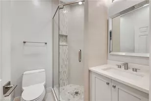 4556 Pond Apple Dr N, Naples, FL 34119 - Photo 20