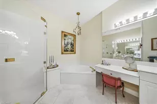 809 Vistana Cir, Naples, FL 34119 - Photo 20