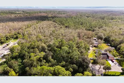 4870 30th Ave SE, Naples, FL 34117 - Photo 8