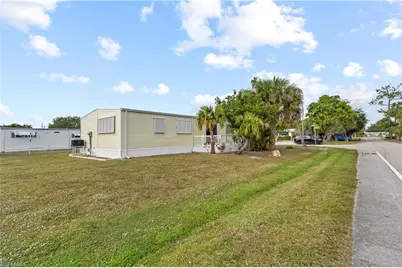 17 Saint Raphael Dr, Naples, FL 34112 - Photo 40