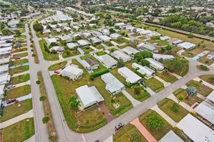17 Saint Raphael Dr, Naples, FL 34112 - Photo 34
