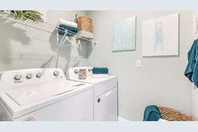 1321 NE 9th St, Cape Coral, FL 33909 - Photo 14