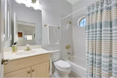 689 Vintage Reserve Cir #15D, Naples, FL 34119 - Photo 20