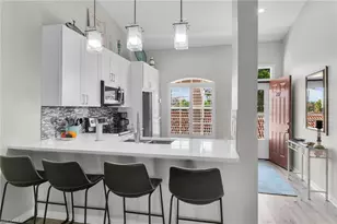 278 Newport Dr, Naples, FL 34114 - Photo 10