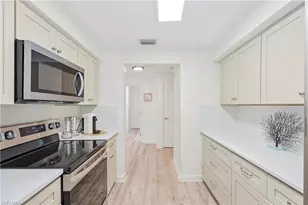 2125 Marina Dr, Naples, FL 34102 - Photo 12