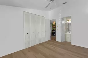 5469 27th Pl SW, Naples, FL 34116 - Photo 8