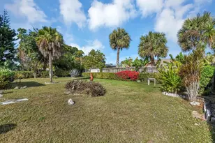 5469 27th Pl SW, Naples, FL 34116 - Photo 18