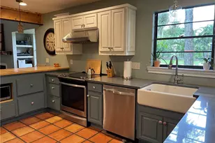 5825 Dogwood Way, Naples, FL 34116 - Photo 2