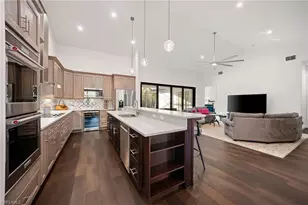 25526 Busy Bee Dr, Bonita Springs, FL 34135 - Photo 8