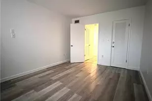 100 Forest Lakes Blvd, Naples, FL 34105 - Photo 10