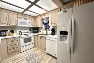 20311 Cumberland Ct, Estero, FL 33928 - Photo 12