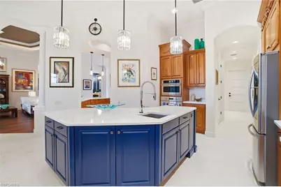 6891 Lakewood Isle Dr, Fort Myers, FL 33908 - Photo 12