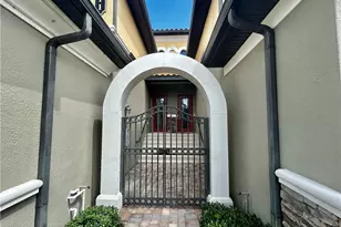 9511 Napoli Ln, Naples, FL 34113 - Photo 4