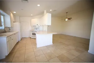 7558 Rozzini Ln, Naples, FL 34114 - Photo 8