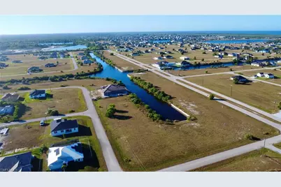 3936 NW 40th Ter, Cape Coral, FL 33993 - Photo 18