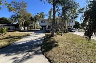 2836 Tropicana Blvd, Naples, FL 34116 - Photo 28