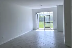 2176 Dragonfruit Wy, Naples, FL 34120 - Photo 4