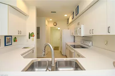 317 Sunrise Cay #103, Naples, FL 34114 - Photo 24