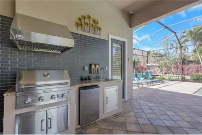 5865 Hammock Isles Cir, Naples, FL 34119 - Photo 30