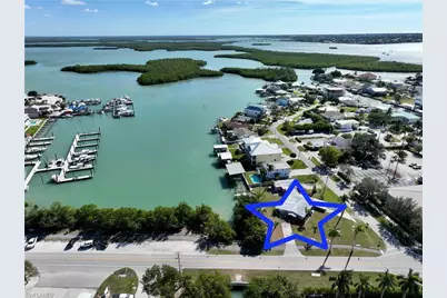 101 Pago Pago Dr E, Naples, FL 34113 - Photo 40