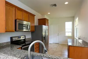 8482 Karina Ct, Naples, FL 34114 - Photo 10