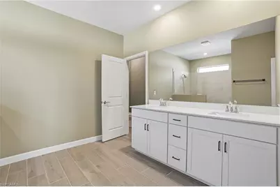 19306 Hinkley Dr, Estero, FL 33928 - Photo 16