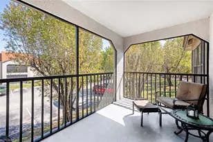 2190 Arbour Walk Cir, Naples, FL 34109 - Photo 20