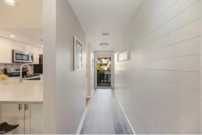 142 Palm Dr #3007, Naples, FL 34112 - Photo 2