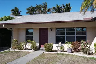 607 SE 47th St, Cape Coral, FL 33904 - Photo 2