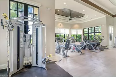 9113 Glenforest Dr, Naples, FL 34120 - Photo 22