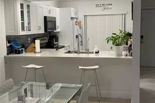 4220 Looking Glass Ln, Naples, FL 34112 - Photo 8