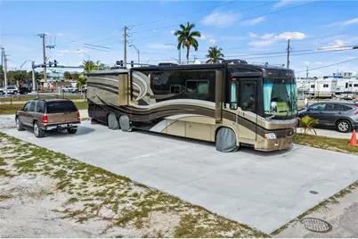 19281 #41 San Carlos Blvd, Fort Myers Beach, FL 33931 - Photo 2