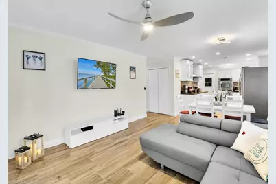 637 103rd Ave N, Naples, FL 34108 - Photo 6