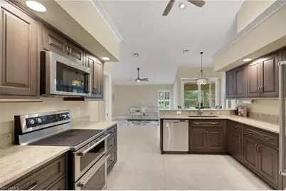 744 Belville Blvd, Naples, FL 34104 - Photo 10