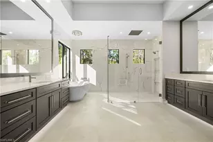 5000 Palmetto Woods Dr, Naples, FL 34119 - Photo 6