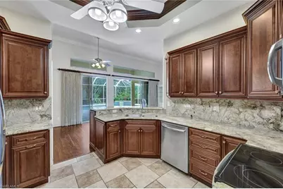 440 Henley Dr, Naples, FL 34104 - Photo 10