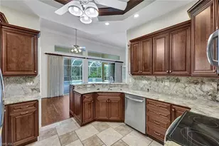 440 Henley Dr, Naples, FL 34104 - Photo 10