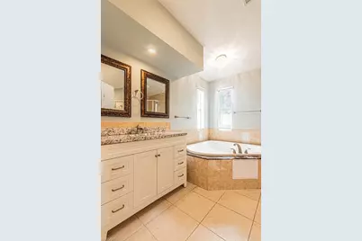 590 6th St NE, Naples, FL 34120 - Photo 40