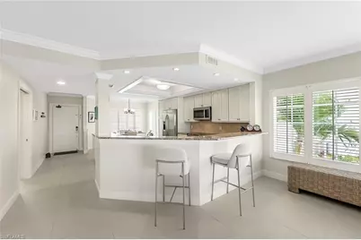 13105 Vanderbilt Dr #306, Naples, FL 34110 - Photo 6