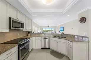 13105 Vanderbilt Dr, Naples, FL 34110 - Photo 4