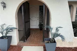 1405 SE 34th Terrace, Cape Coral, FL 33904 - Photo 4