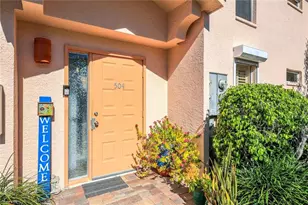 524 Lake Louise Cir, Naples, FL 34110 - Photo 4