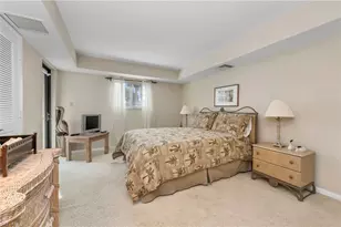 6040 Pelican Bay Blvd, Naples, FL 34108 - Photo 12