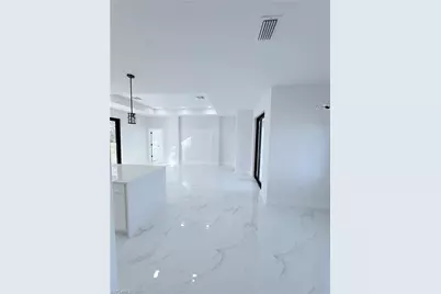 518 Ames St E, Lehigh Acres, FL 33974 - Photo 8