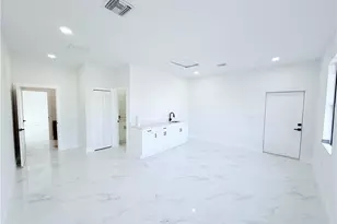 518 Ames St E, Lehigh Acres, FL 33974 - Photo 22