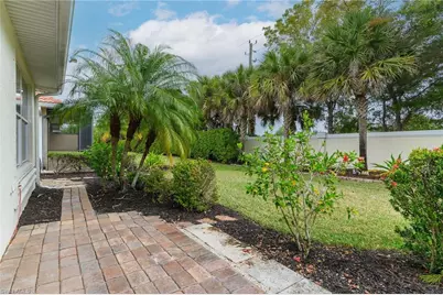 13418 Kent St, Naples, FL 34109 - Photo 20