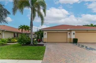 13418 Kent St, Naples, FL 34109 - Photo 2
